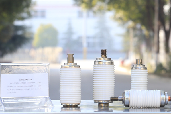 真空開關(guān)管接觸點一般采用什么材質(zhì)？