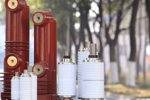 真空開(kāi)關(guān)管廠(chǎng)家難找嗎？建議這樣選廠(chǎng)家！